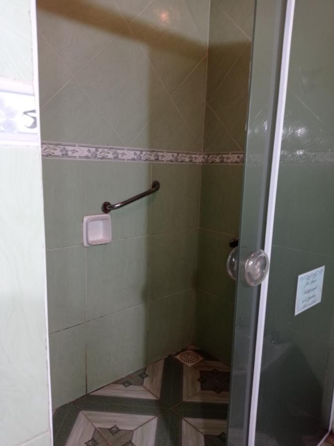 Hotel La Aparesida Areguá Buitenkant foto